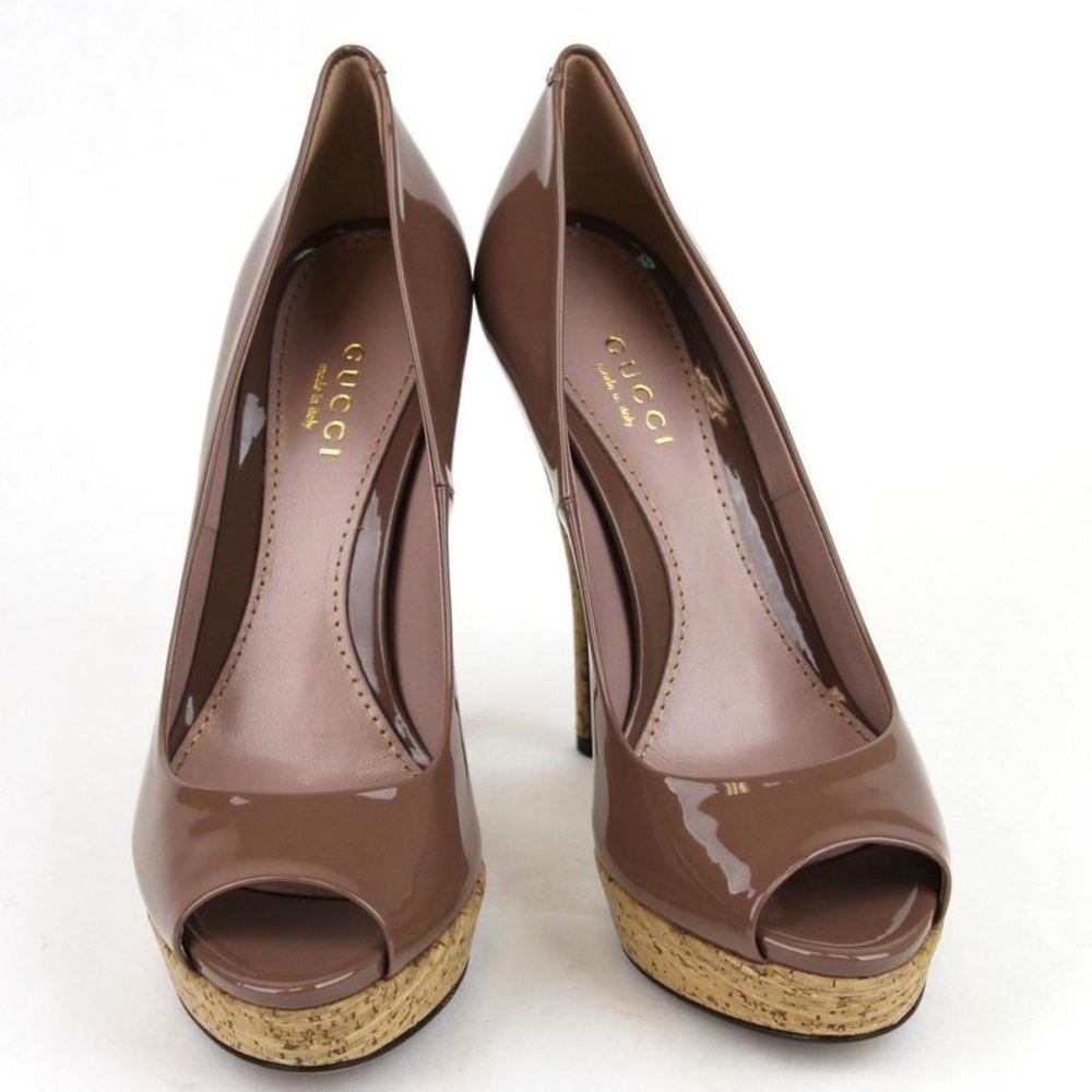 GUCCI CORK PATENT LEATHER MAUVE PUMP HEELS 39 $650